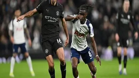 【早餐能量爆发！】今晨Mex League激战半场，七连冠早餐队疾速斩获胜局！